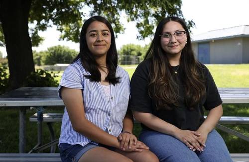 Students lead effort to enact Sunnyside policy to remember classmates who died by Alexander Banks with the Yakima Herald-Republic 